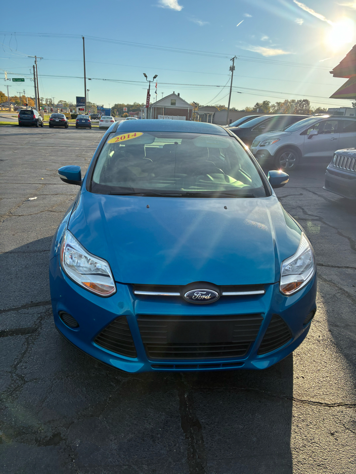 Ford Focus 4dr Sdn SE 2014 Ford Focus 4dr Sdn SE 2014