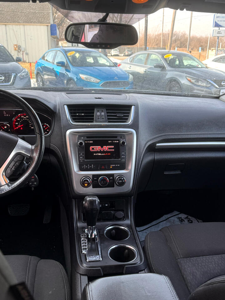 GMC Acadia FWD 4dr SLE w/SLE-2 2015