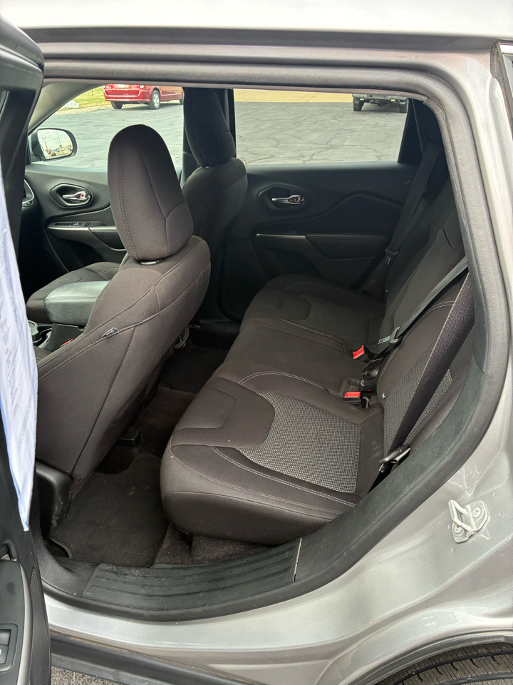 Jeep Cherokee Latitude 4x4 2019