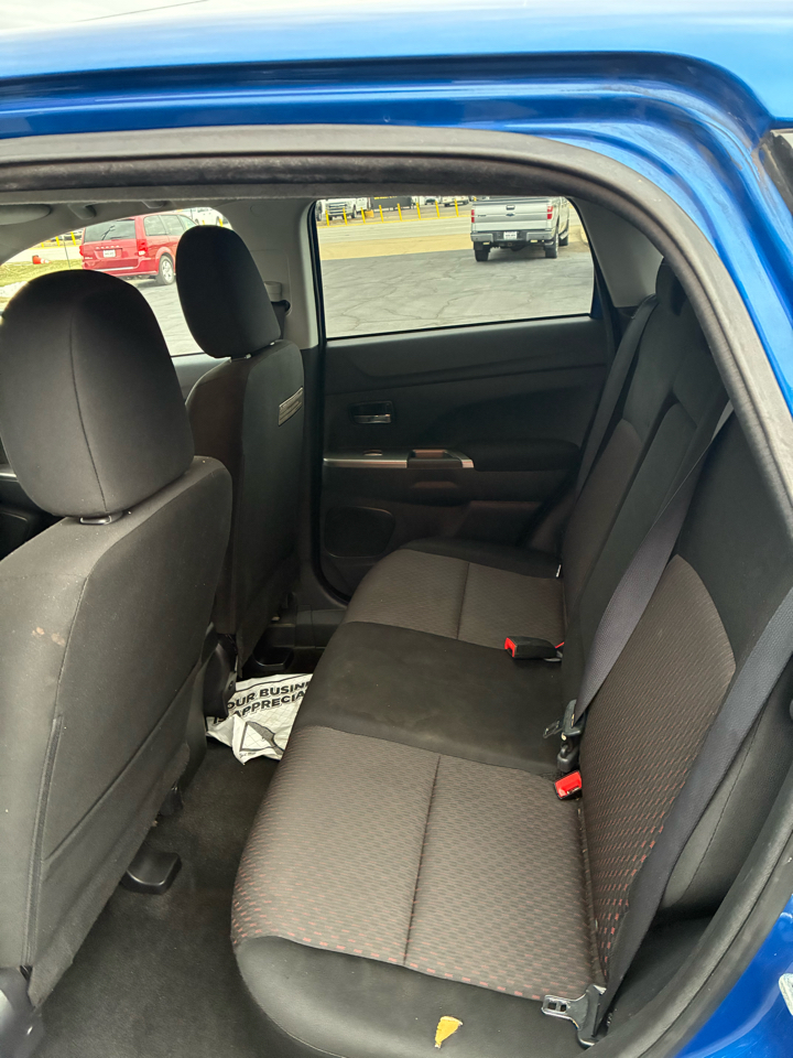 Mitsubishi Outlander Sport ES 2.0 CVT 2018