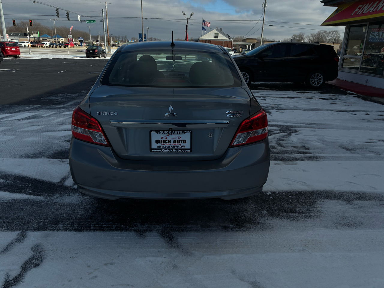 Mitsubishi Mirage G4 ES CVT 2019