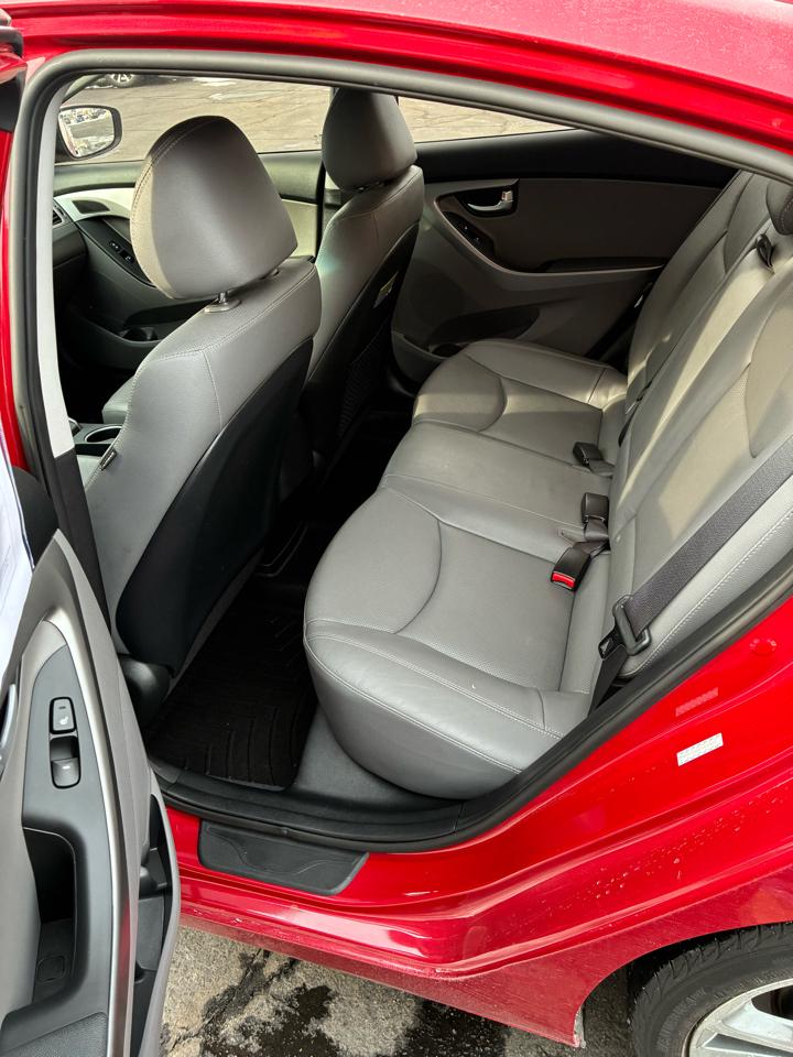 Hyundai Elantra 4dr Sdn Auto Limited (Ulsan Plant) 2015