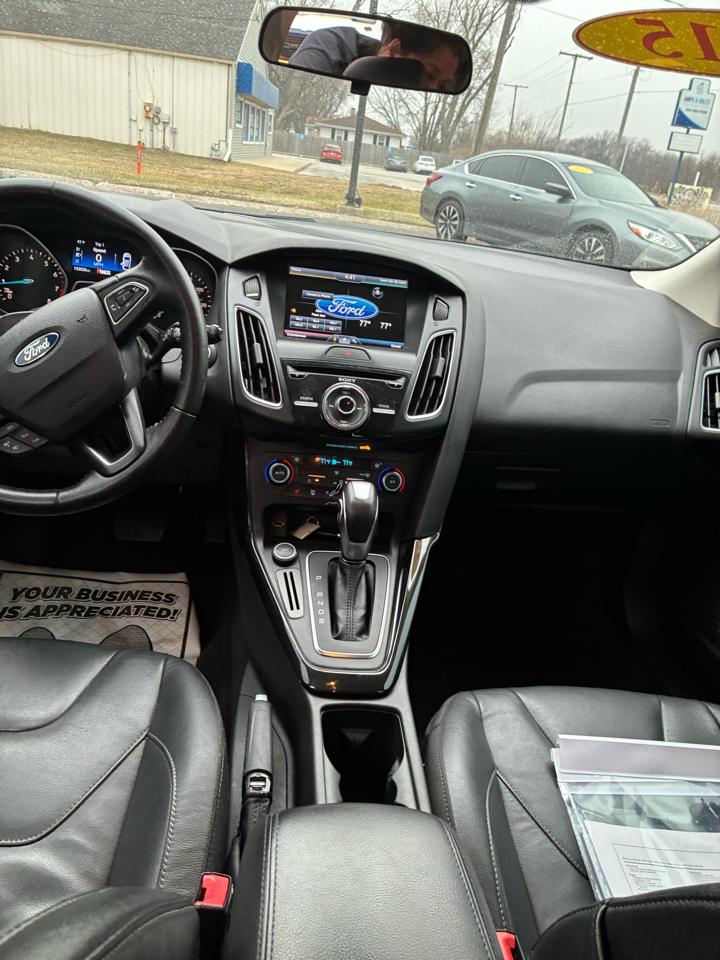 Ford Focus 5dr HB Titanium 2015