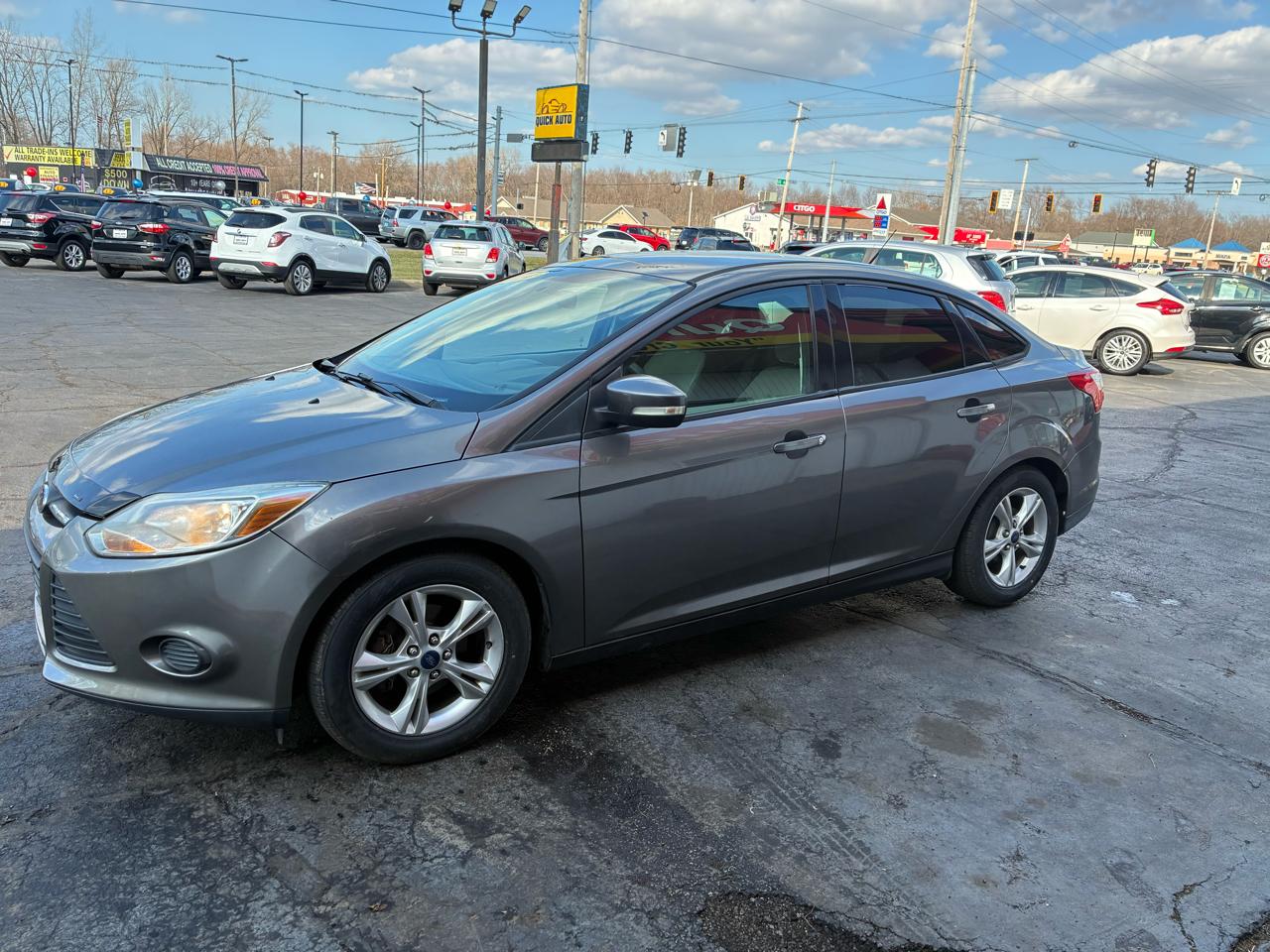 Ford Focus 4dr Sdn SE 2014