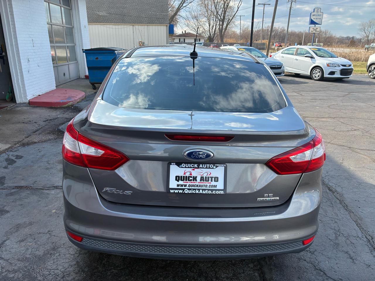 Ford Focus 4dr Sdn SE 2014