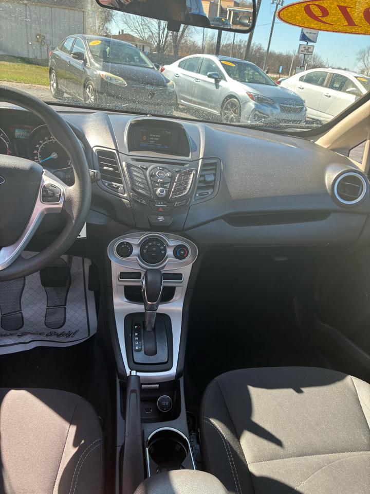 Ford Fiesta SE Sedan 2019