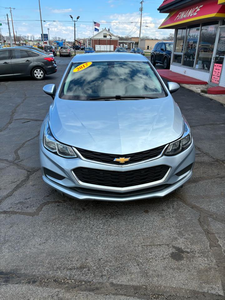 Chevrolet Cruze 4dr Sdn 1.4L LS w/1SB 2017