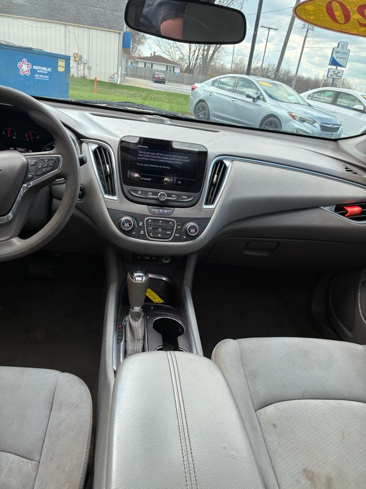 Chevrolet Malibu 4dr Sdn LT 2020