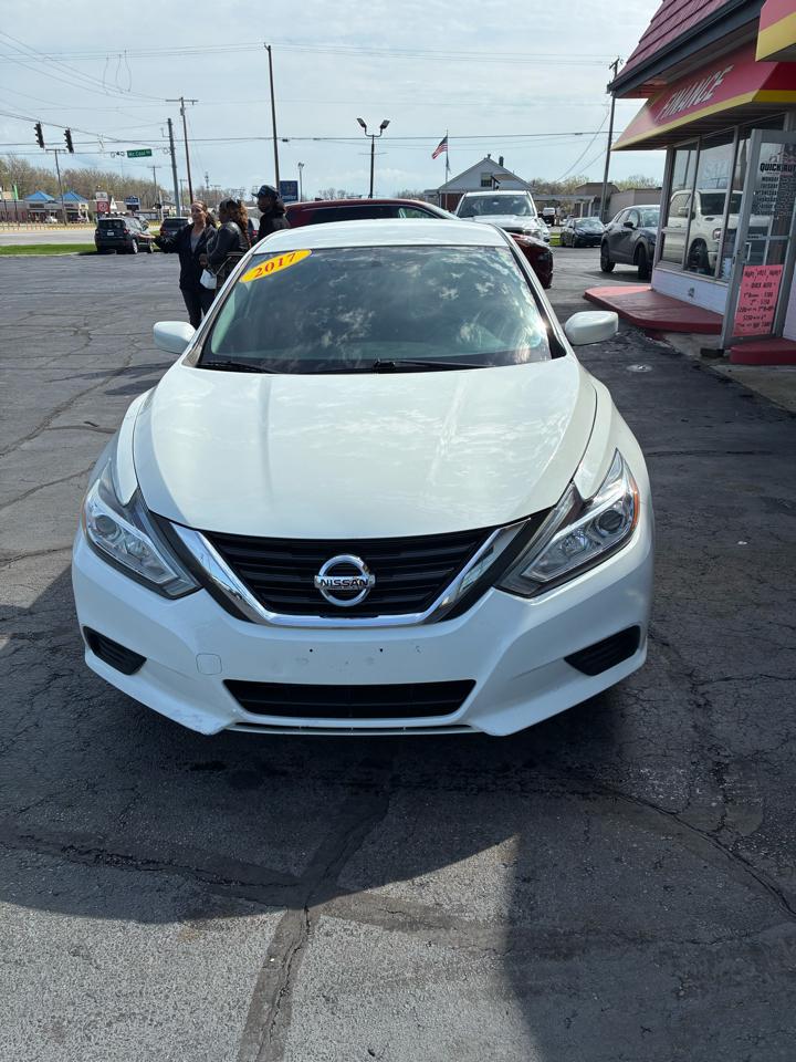 Nissan Altima 2.5 S Sedan 2017