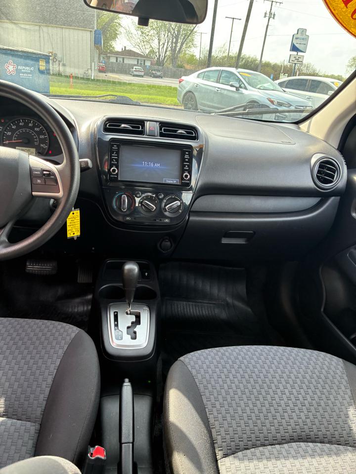 Mitsubishi Mirage ES CVT 2019