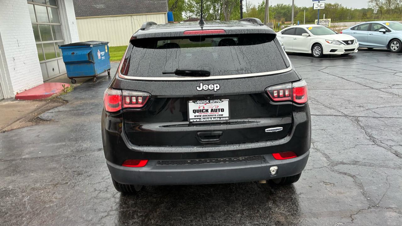 Jeep Compass Latitude FWD 2018