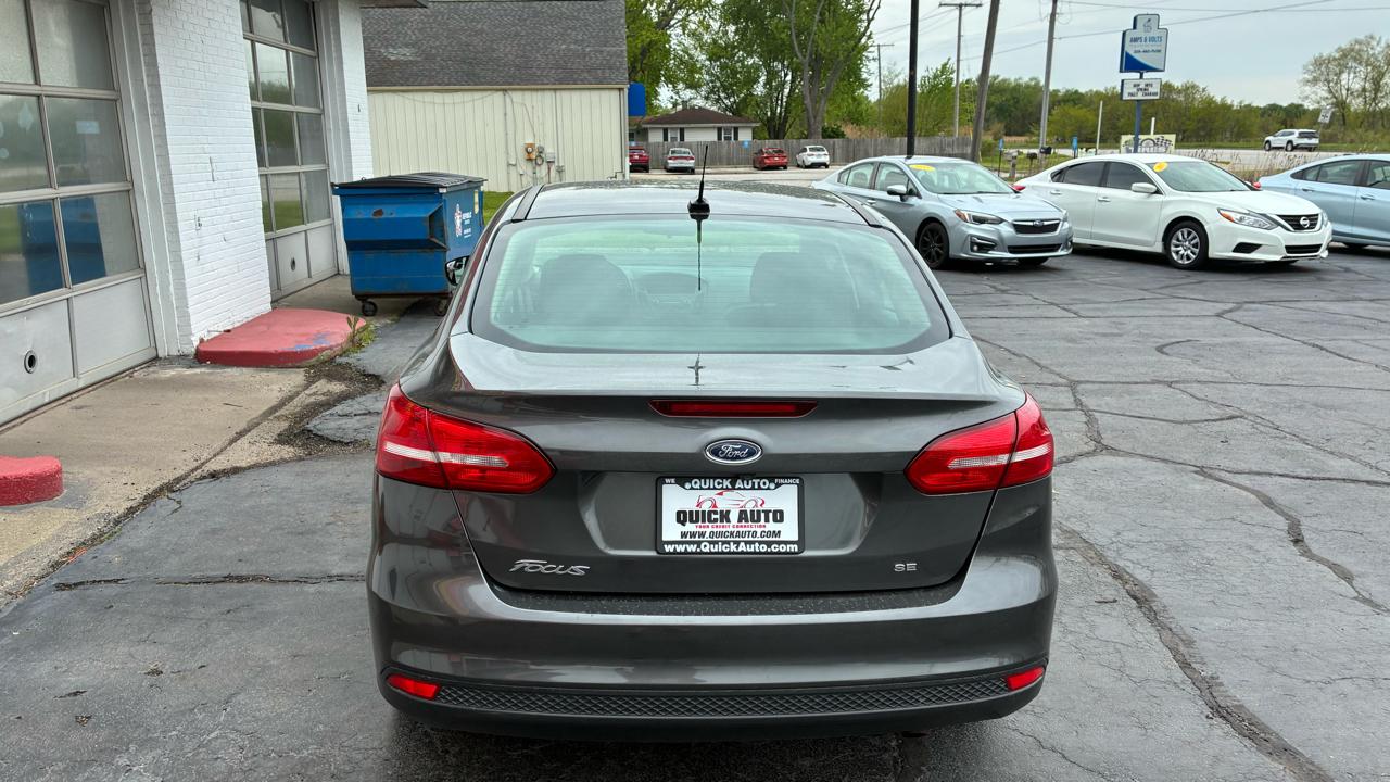 Ford Focus SE Sedan 2018
