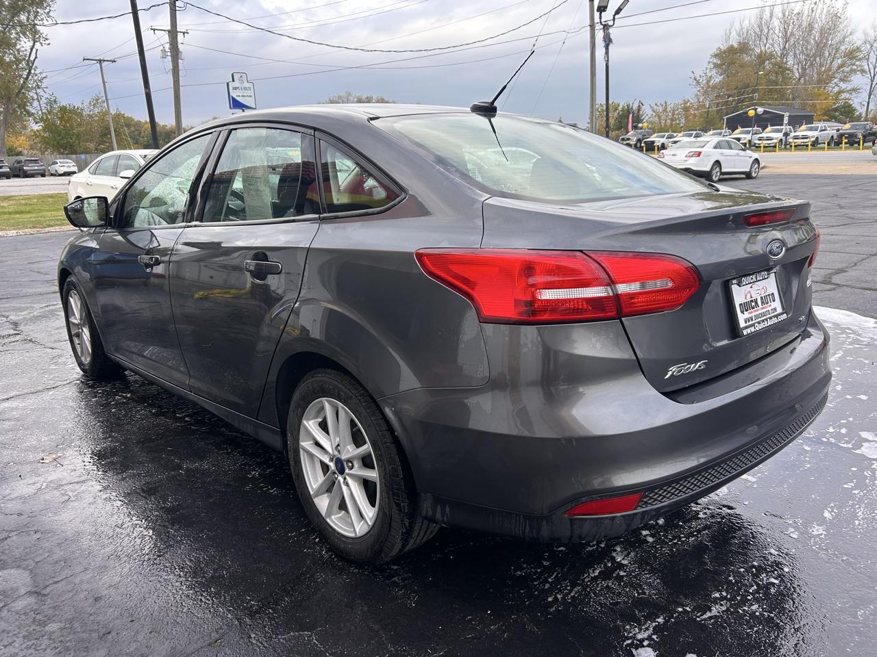 Ford Focus SE Sedan 2018
