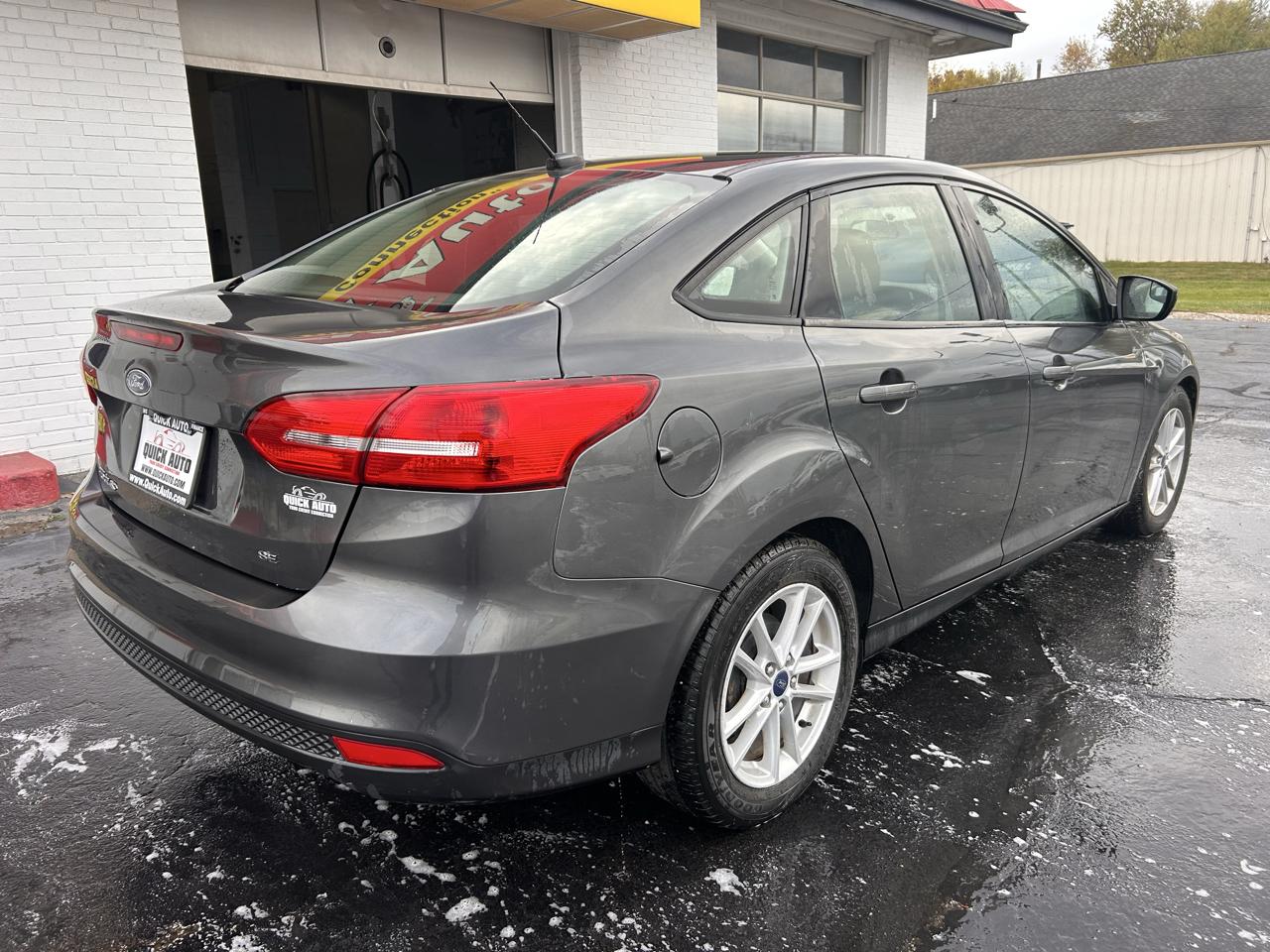 Ford Focus SE Sedan 2018