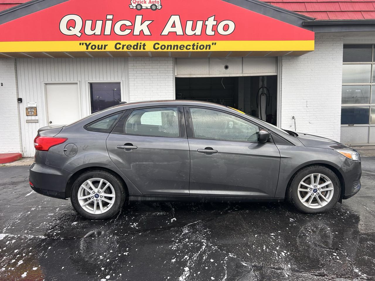 Ford Focus SE Sedan 2018