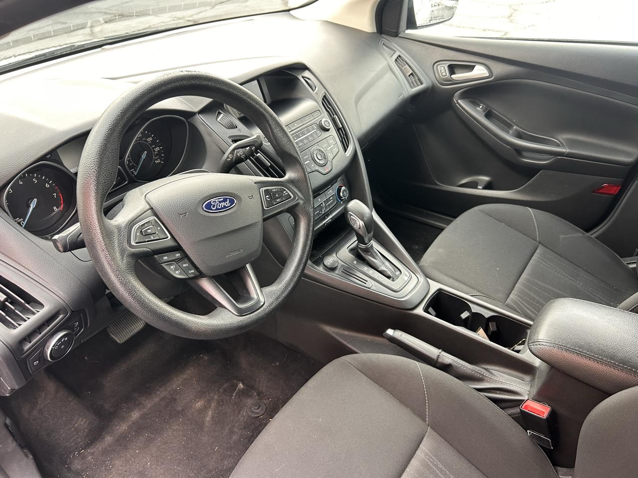 Ford Focus SE Sedan 2018