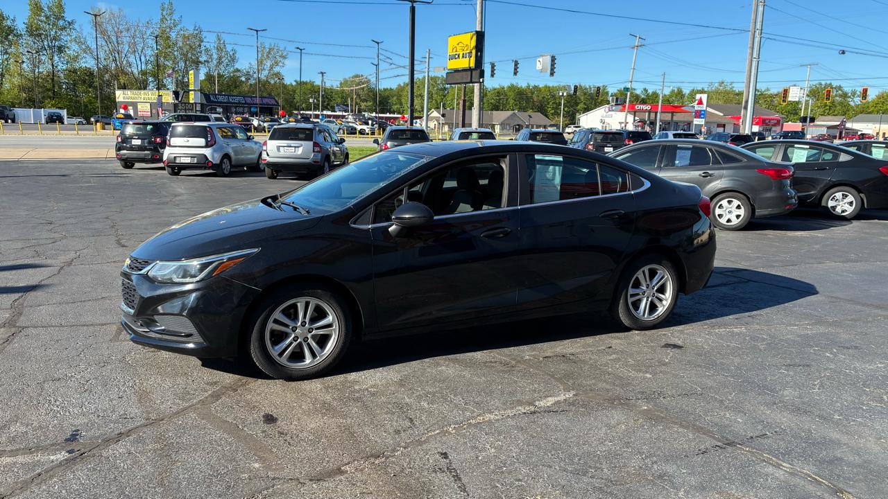 Chevrolet Cruze 4dr Sdn 1.4L LT w/1SD 2017