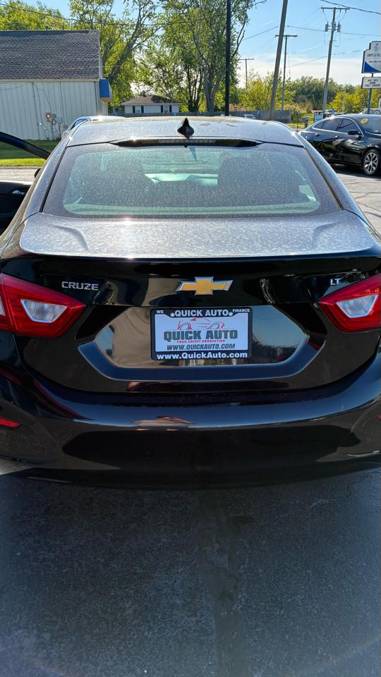 Chevrolet Cruze 4dr Sdn 1.4L LT w/1SD 2017