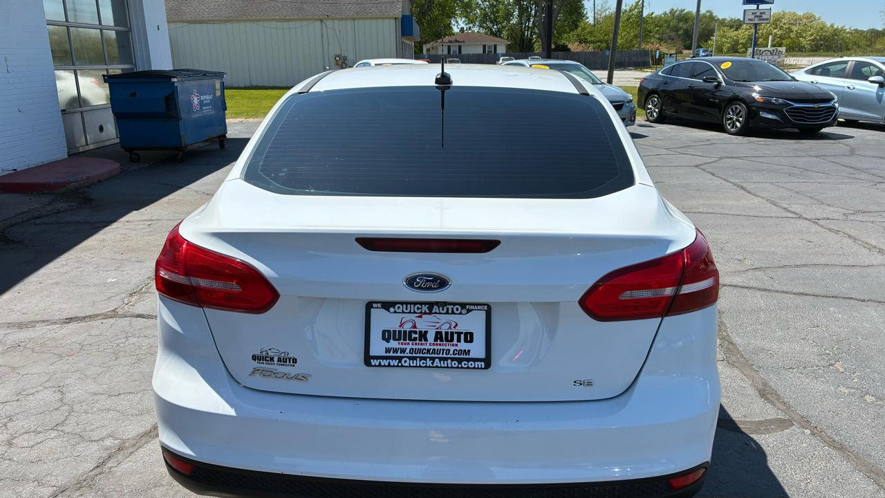 Ford Focus SE Sedan 2018