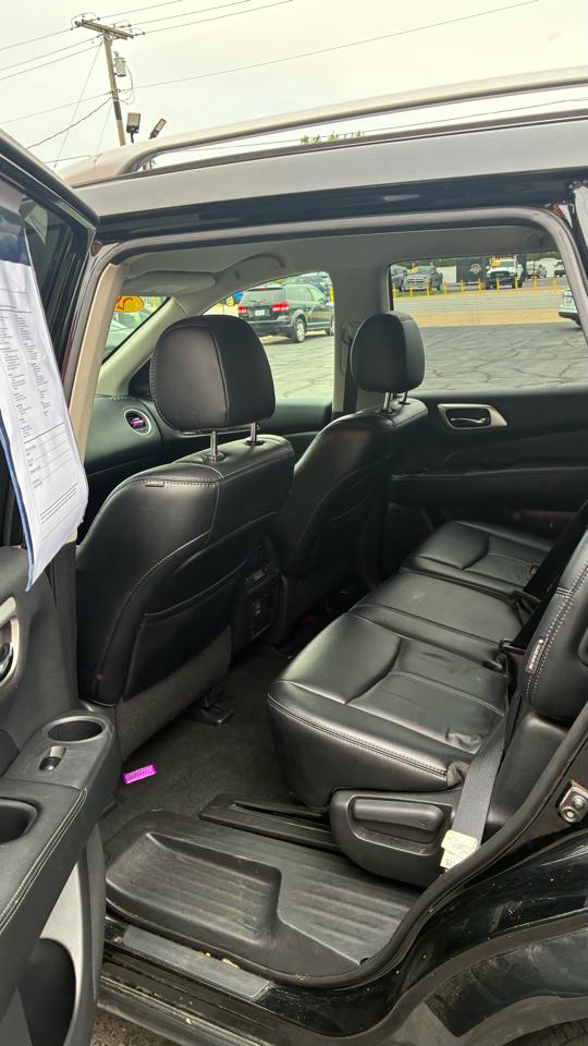 Nissan Pathfinder 4x4 SL 2018