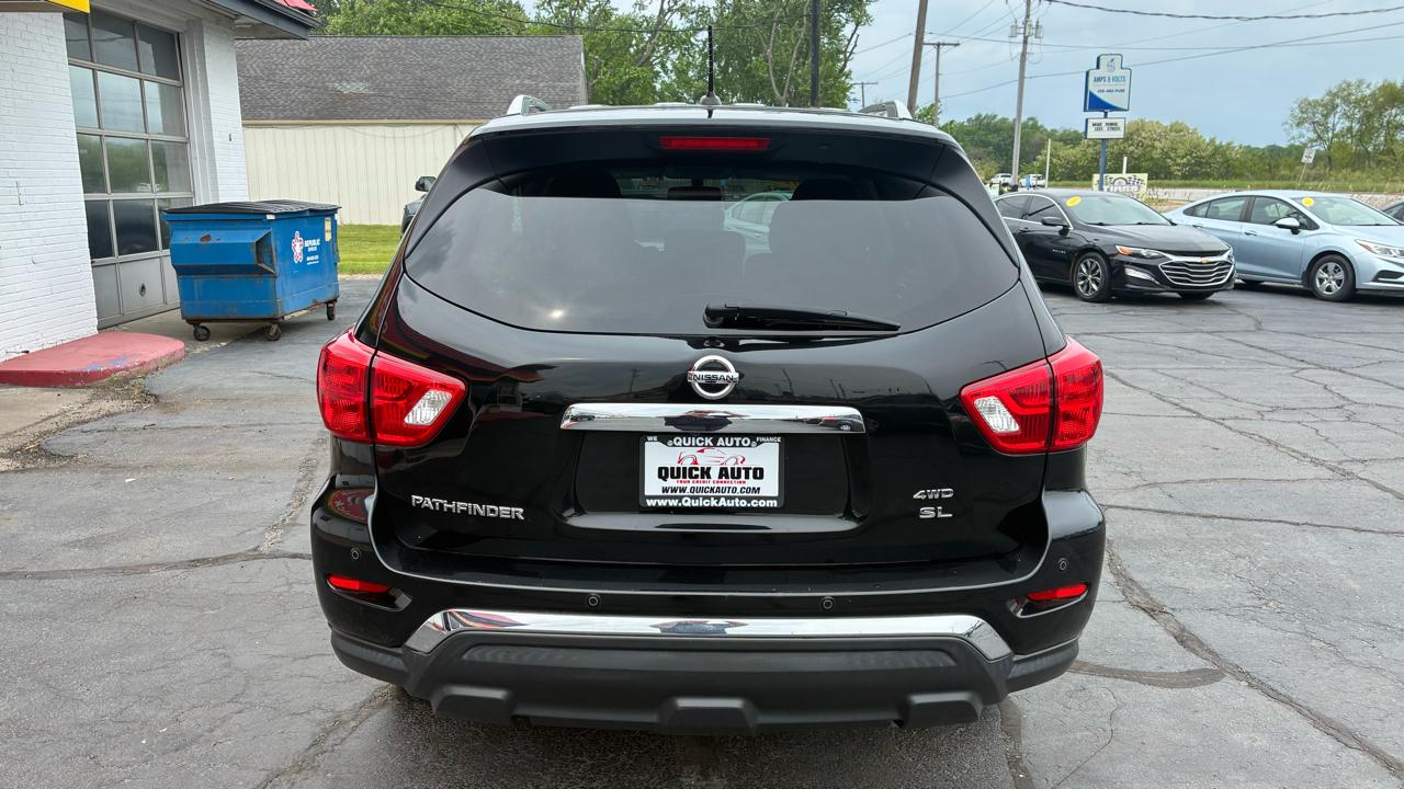 Nissan Pathfinder 4x4 SL 2018