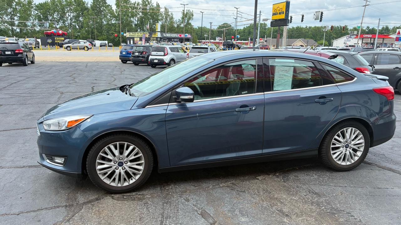 Ford Focus Titanium Sedan 2018