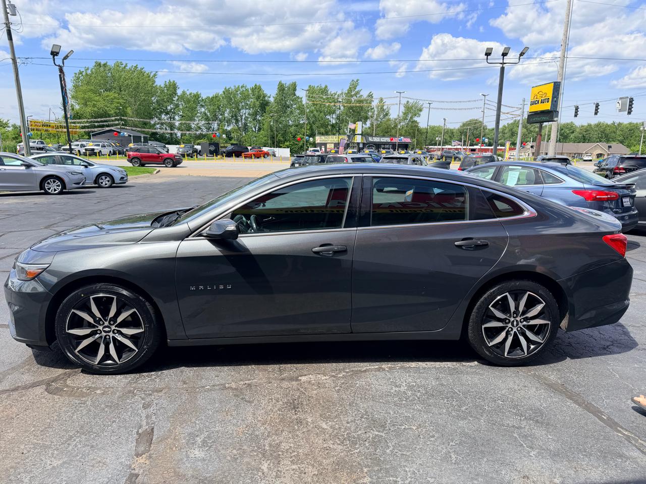 Chevrolet Malibu 4dr Sdn LT w/1LT 2017