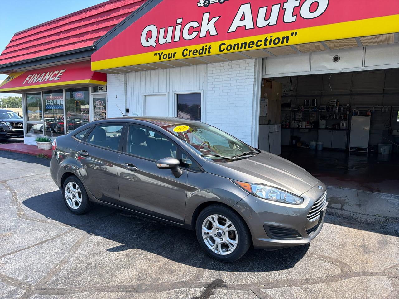 Ford Fiesta 4dr Sdn SE 2016