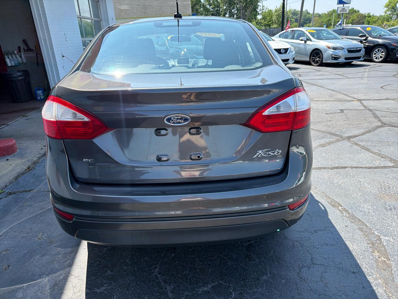 Ford Fiesta 4dr Sdn SE 2016