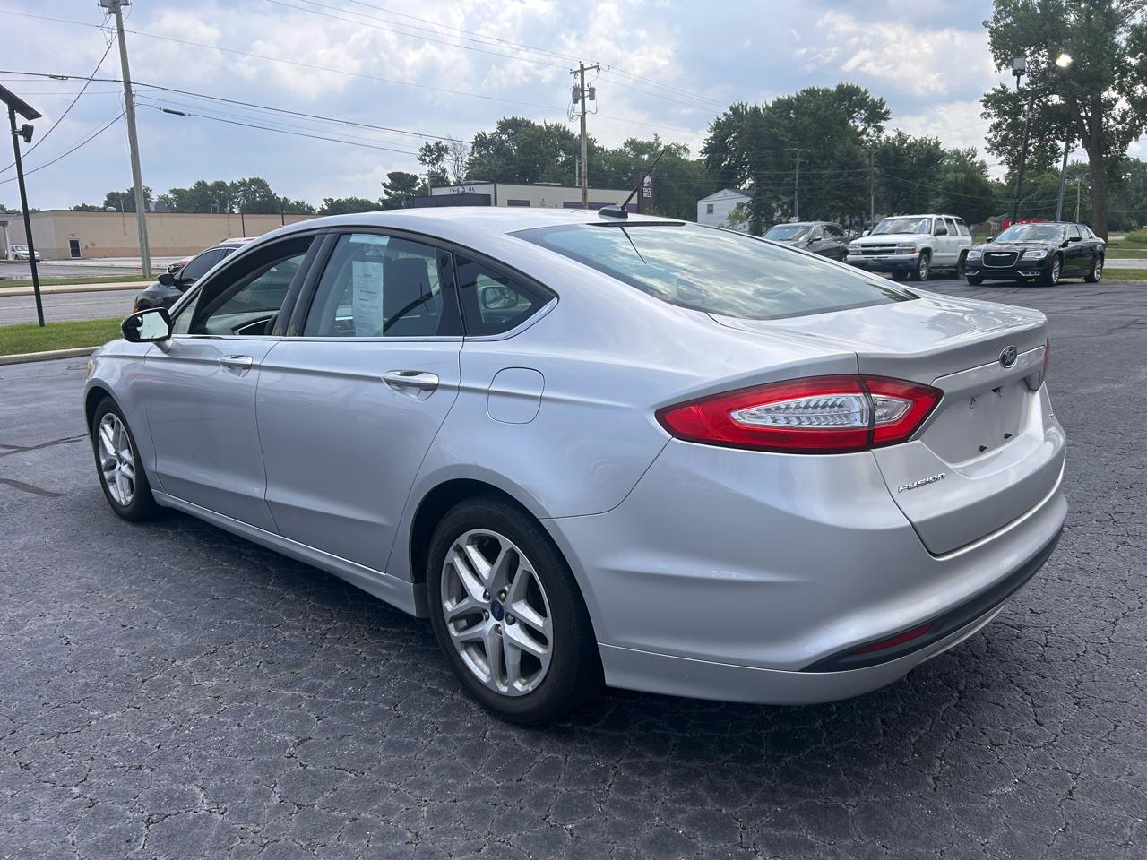 Ford Fusion 4dr Sdn SE FWD 2016