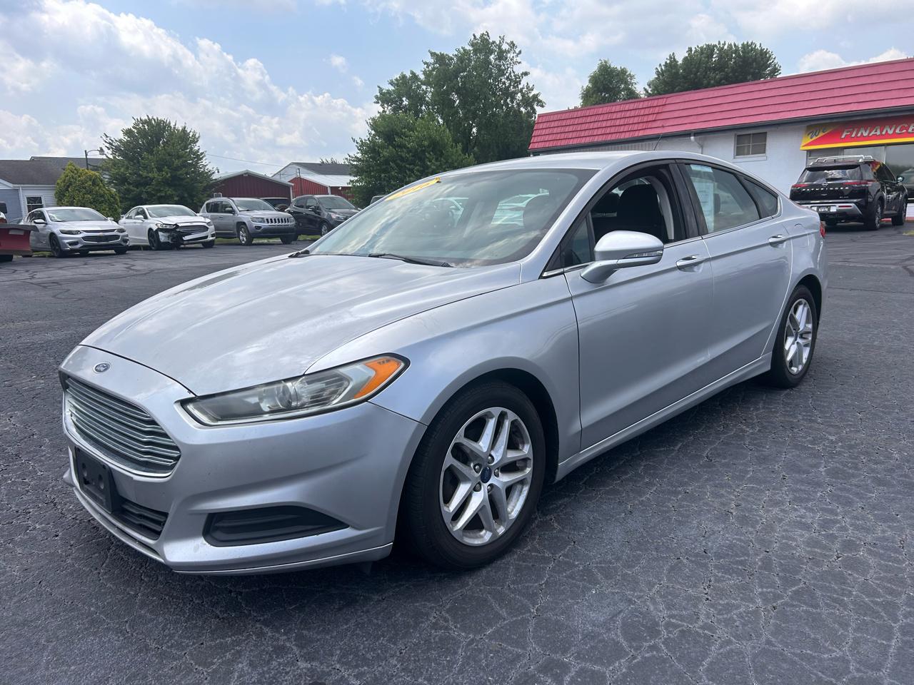 Ford Fusion 4dr Sdn SE FWD 2016