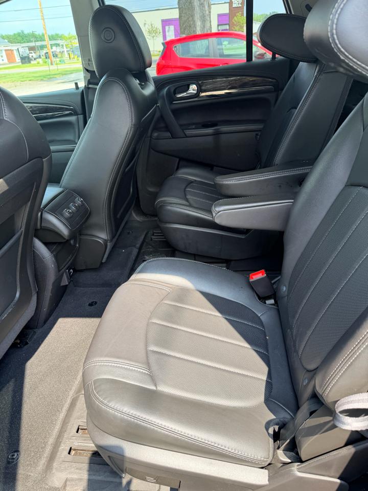 Buick Enclave AWD 4dr Leather 2017