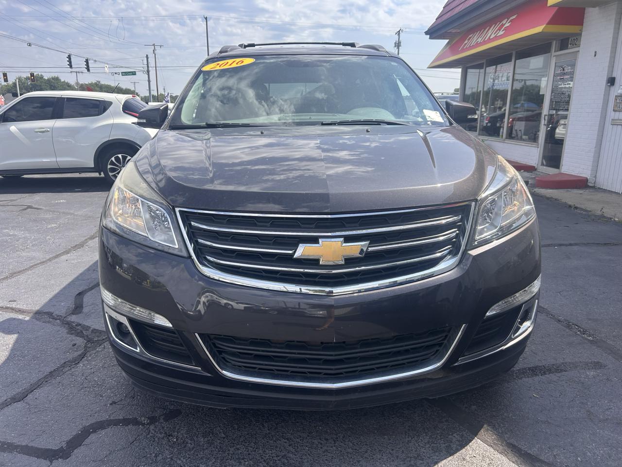 Chevrolet Traverse FWD 4dr LT w/2LT 2016