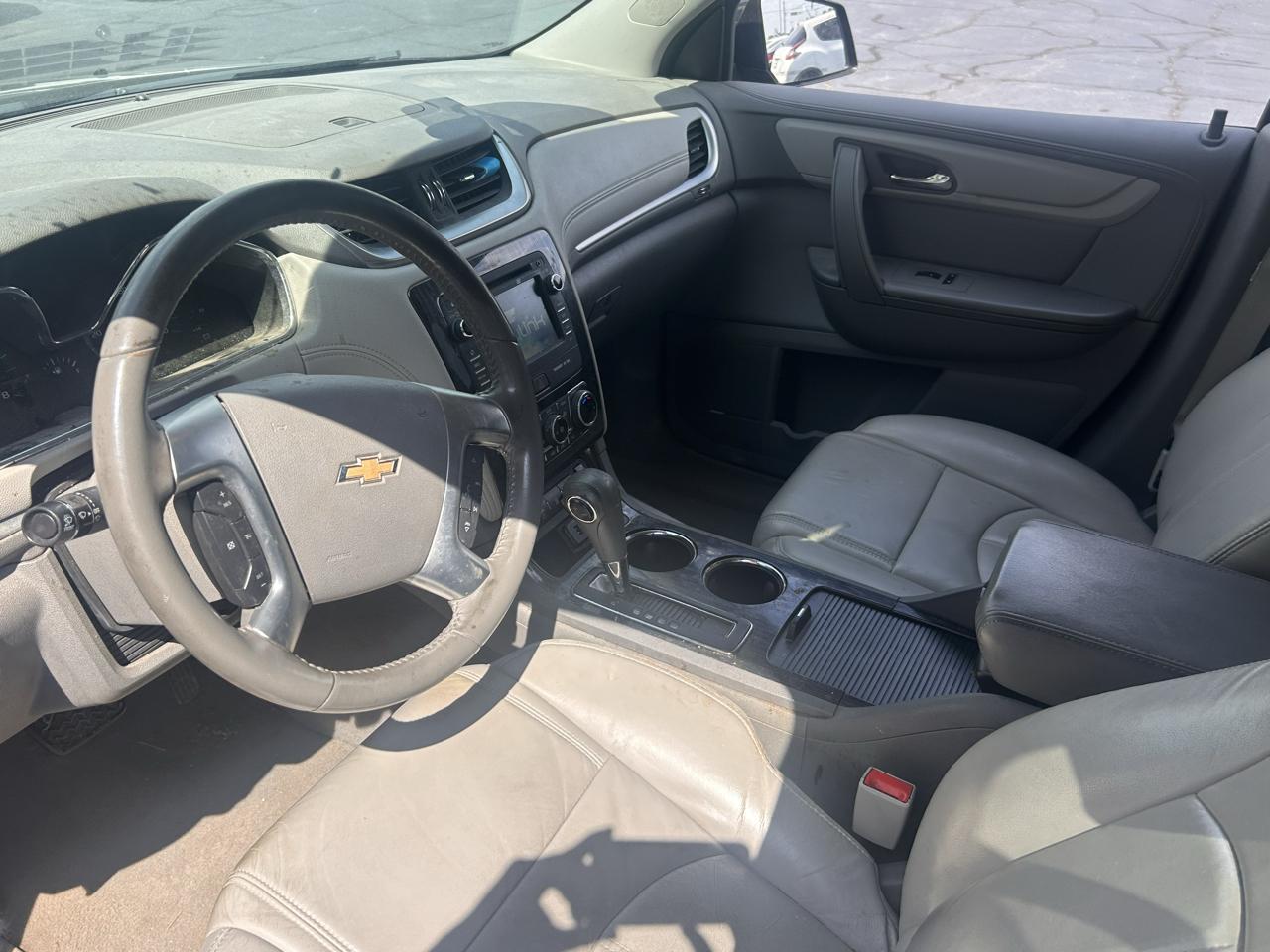 Chevrolet Traverse FWD 4dr LT w/2LT 2016