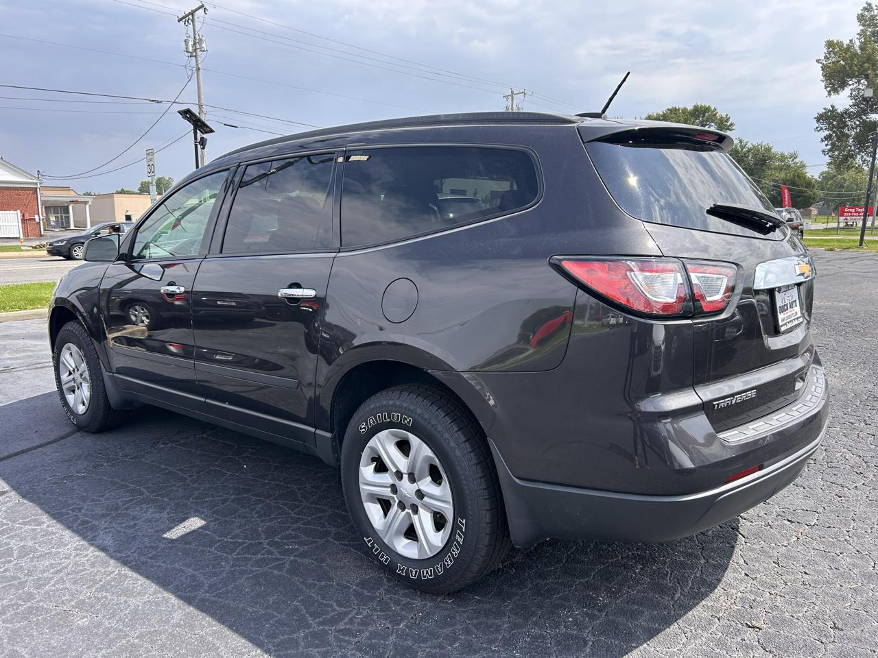 Chevrolet Traverse FWD 4dr LS w/1LS 2017