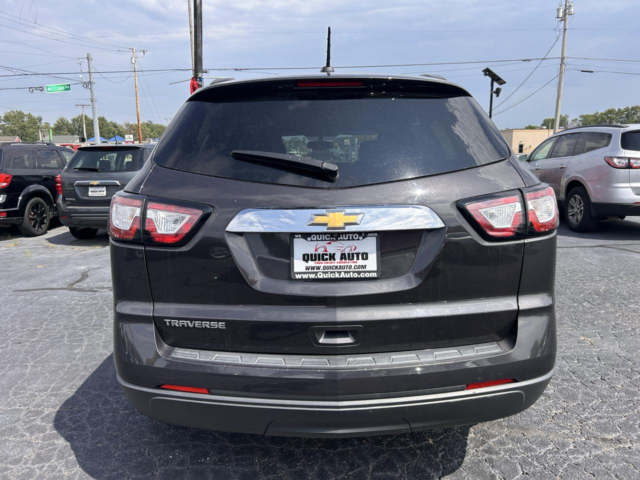 Chevrolet Traverse FWD 4dr LS w/1LS 2017