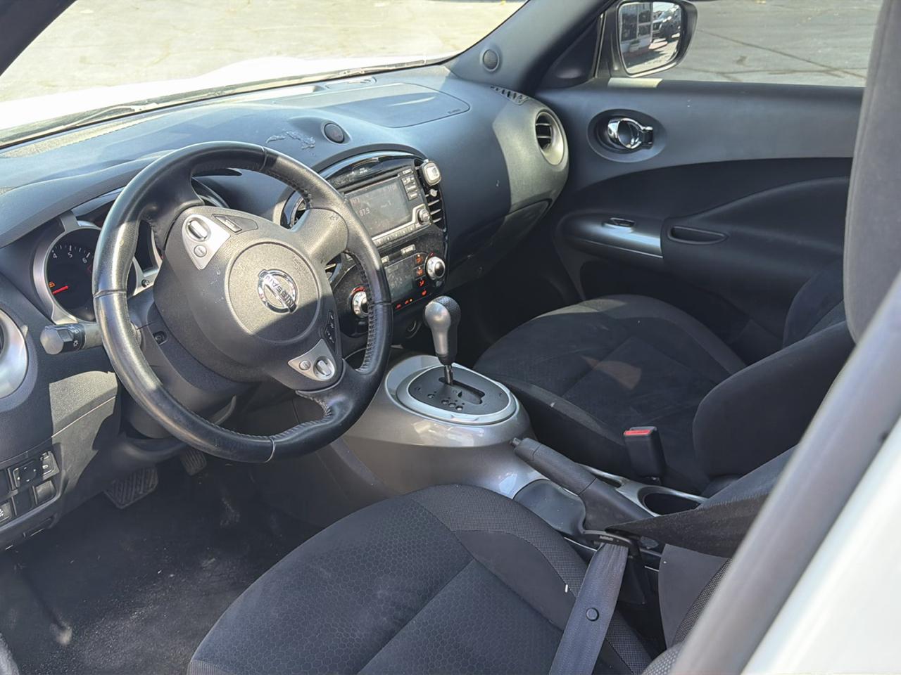Nissan Juke FWD SV 2017