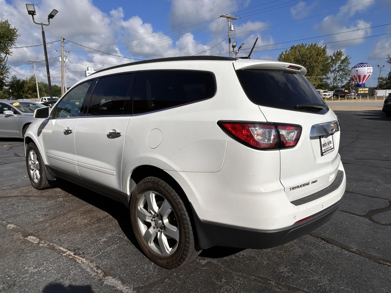 Chevrolet Traverse AWD 4dr LT w/1LT 2017