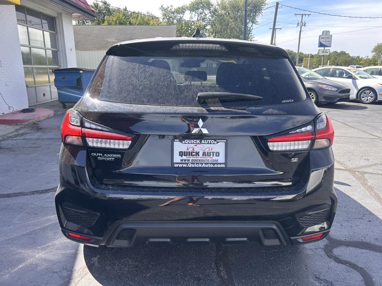 Mitsubishi Outlander Sport ES 2.0 AWC CVT 2021