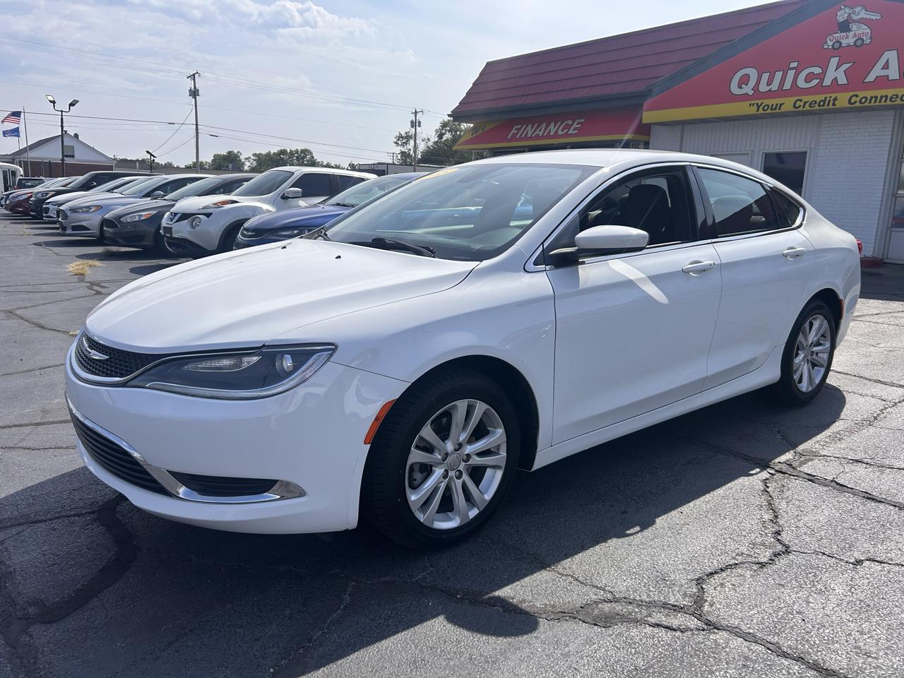 Chrysler 200 4dr Sdn Limited FWD 2015
