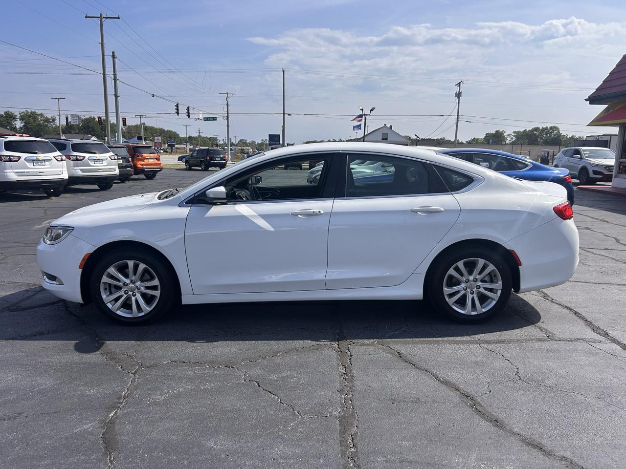 Chrysler 200 4dr Sdn Limited FWD 2015