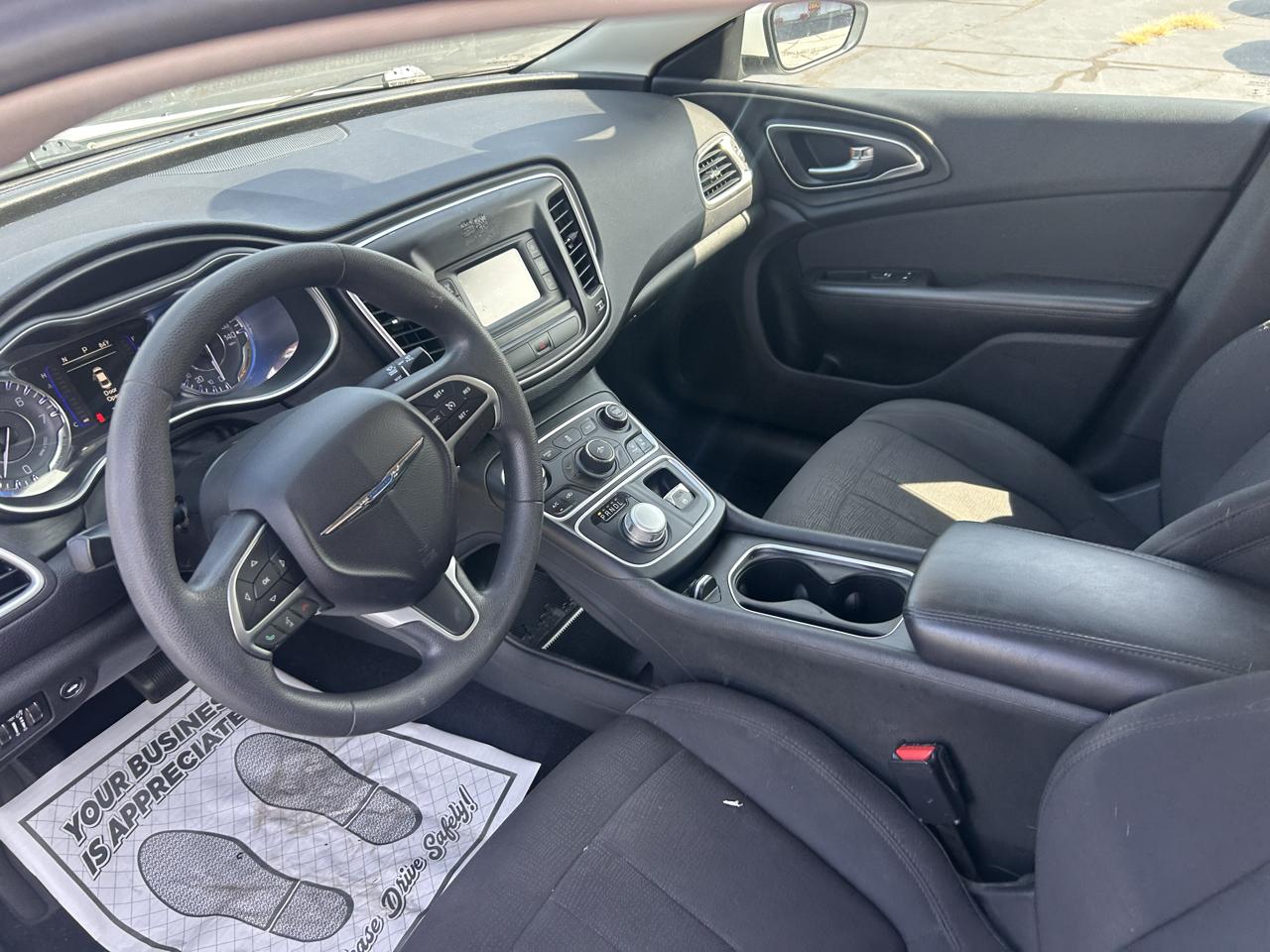 Chrysler 200 4dr Sdn Limited FWD 2015