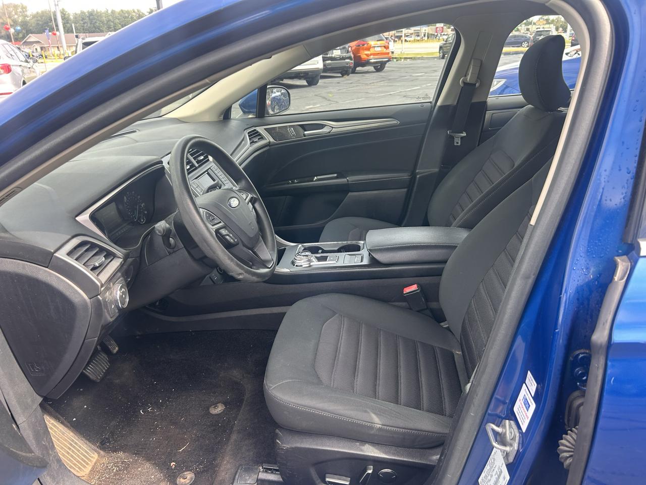 Ford Fusion SE FWD 2017