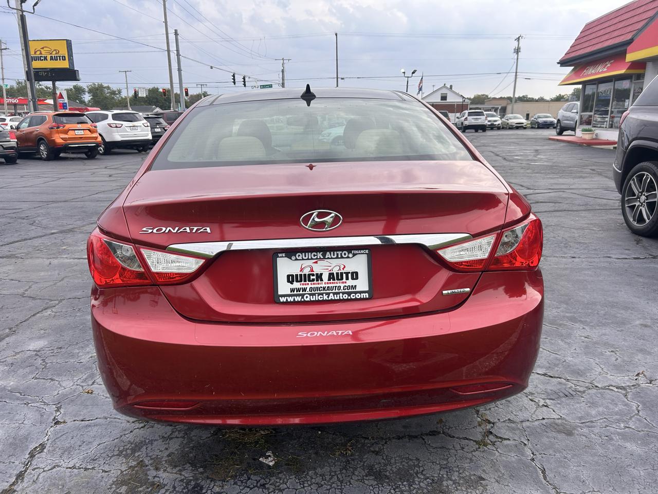 Hyundai Sonata 4dr Sdn 2.4L Auto Limited 2013