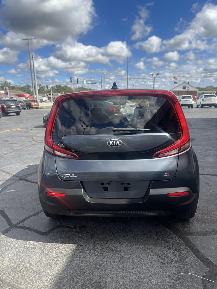 Kia Soul S IVT 2020