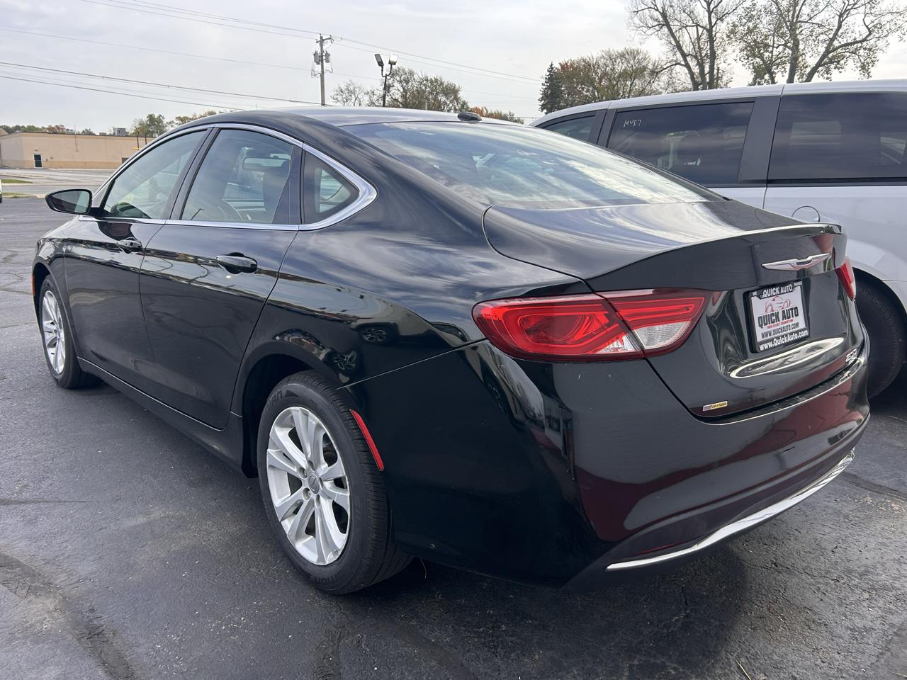 Chrysler 200 4dr Sdn Limited FWD 2015