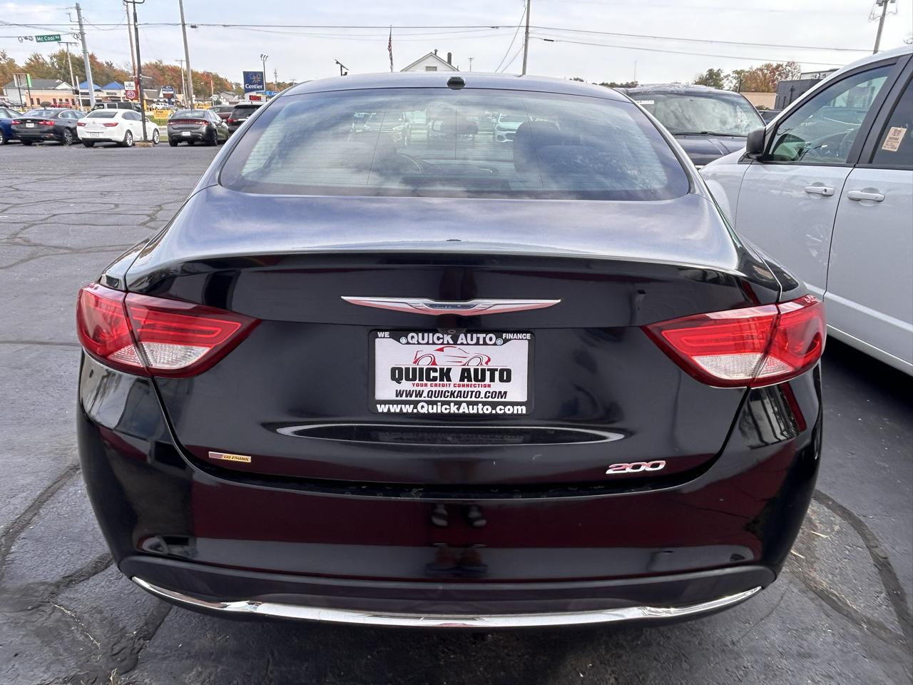 Chrysler 200 4dr Sdn Limited FWD 2015