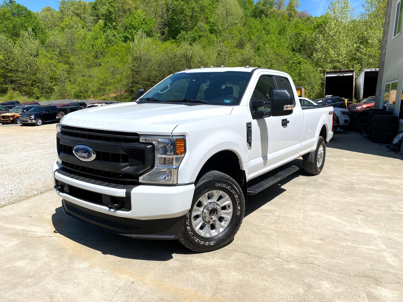 Ford F-250 SD XL SuperCab Long Bed 4WD 2020