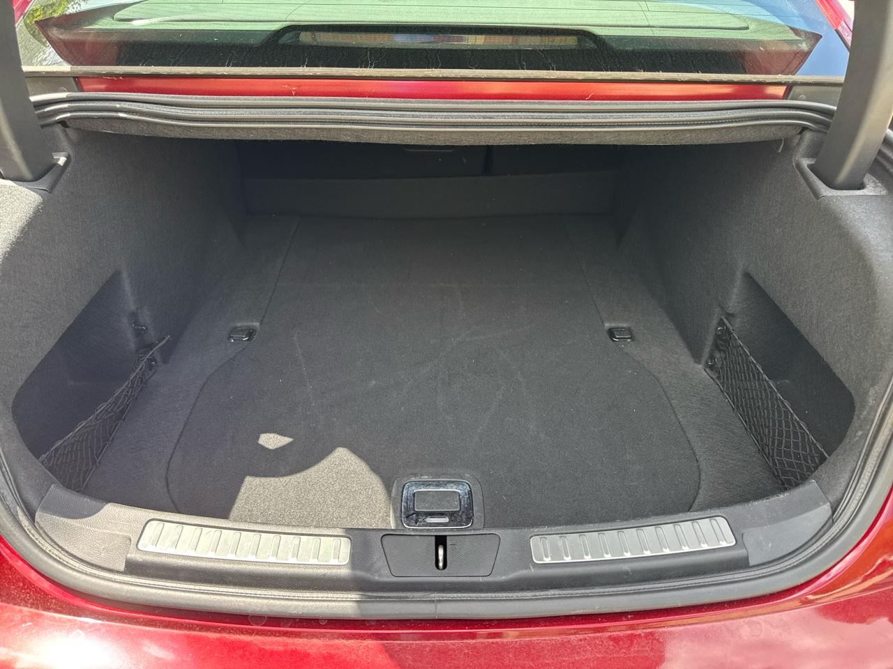 Lincoln Continental 4dr Sdn 2017