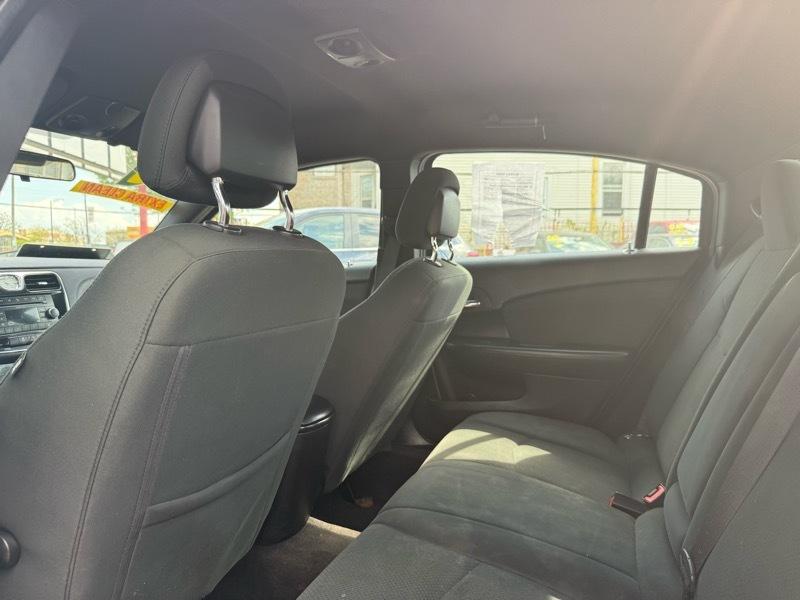 Chrysler 200 Touring 2011